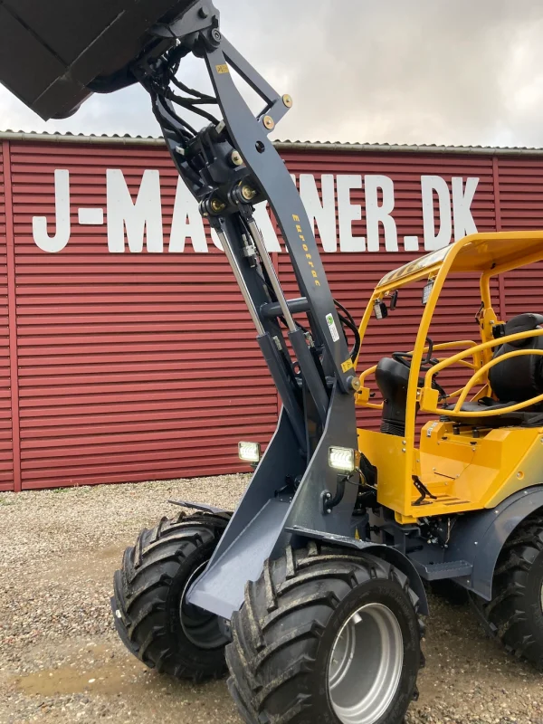 Eurotrac W12F - Image 3