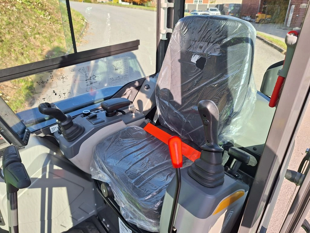 XCMG XE27CR-EV Elektrisk minigraver - Billede 3